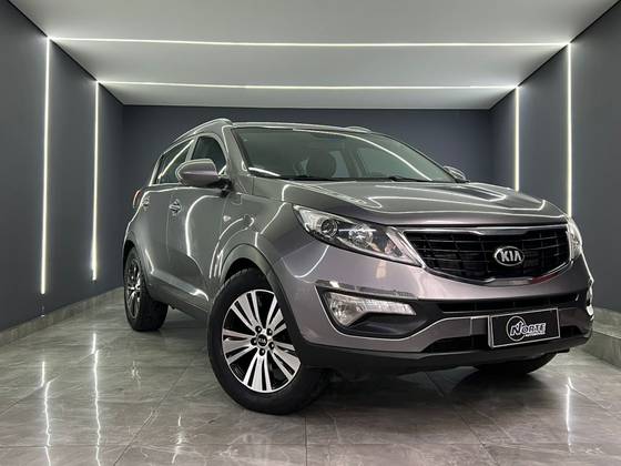KIA SPORTAGE 2.0 LX 4X2 16V FLEX 4P AUTOMÁTICO KIA SPORTAGE 2.0 LX 4X2 16V FLEX 4P AUTOMÁTICO